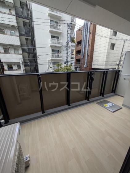 20/30 バルコニー