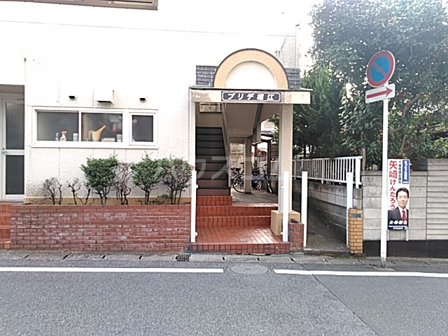 2/10 エントランス