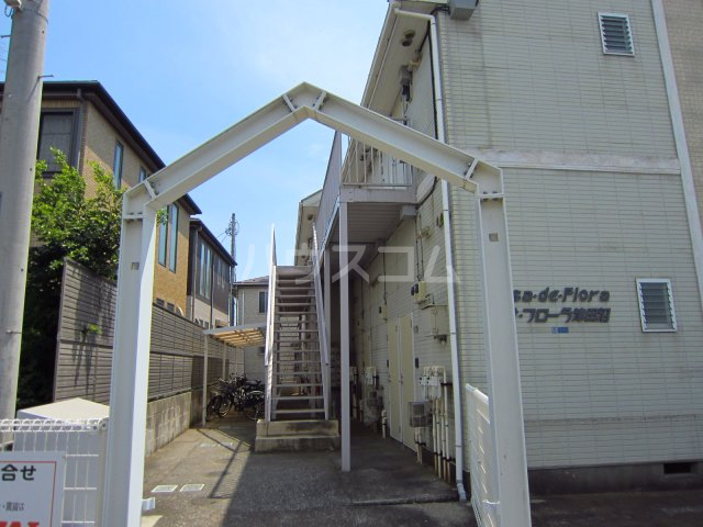 2/5 エントランス