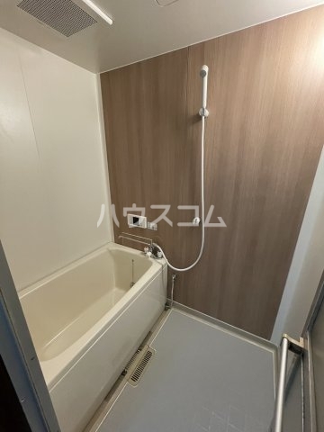 13/26 浴室