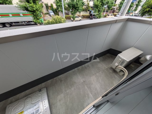 18/30 バルコニー