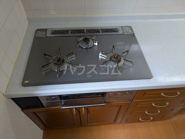 13/28 キッチン