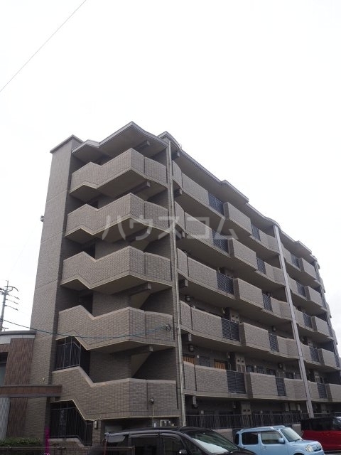 1/16 外観