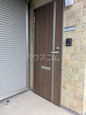 17/22 エントランス