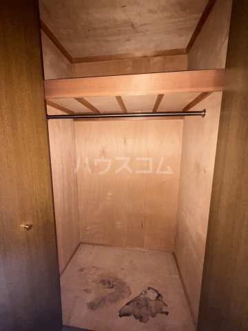13/29 収納