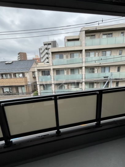 14/22 バルコニー
