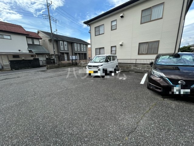 3/5 駐車場
