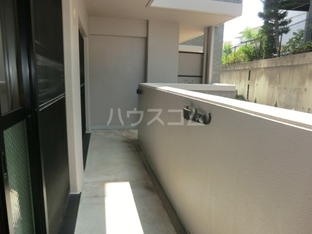 19/30 バルコニー