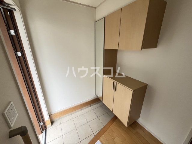 14/30 玄関