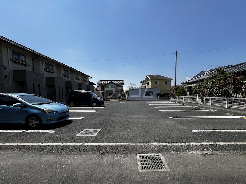 3/4 駐車場