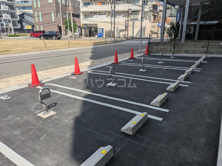 22/30 駐車場