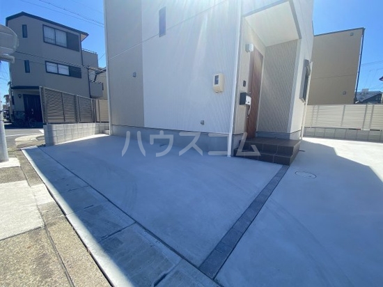 15/20 駐車場
