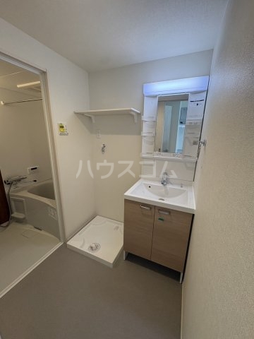 16/25 洗面