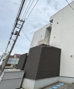 2/4 エントランス