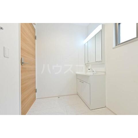 17/30 洗面