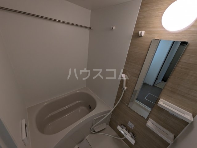 15/30 浴室