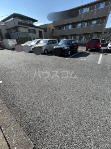 2/10 駐車場