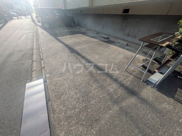 3/5 駐車場