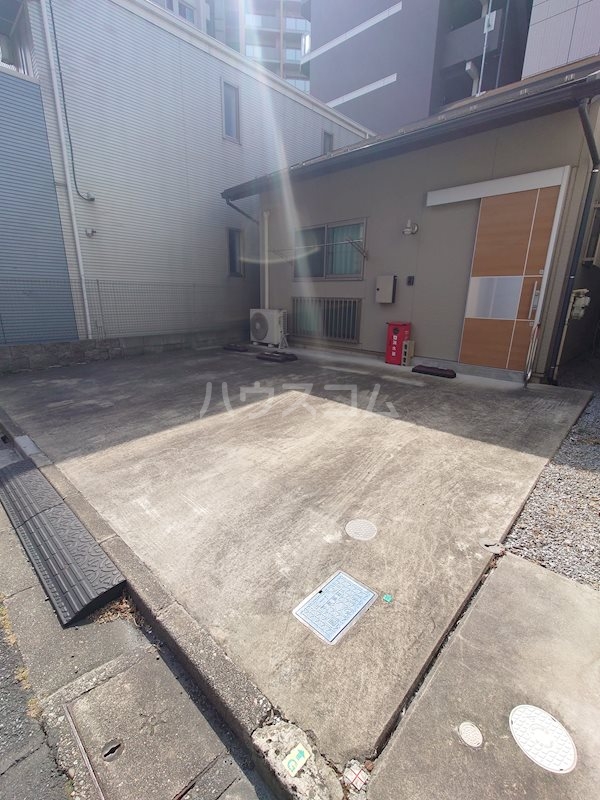 15/25 駐車場