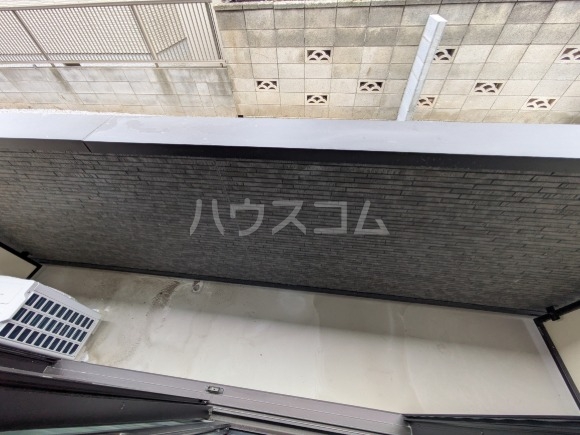 17/30 バルコニー