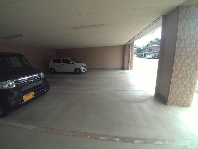 3/6 駐車場