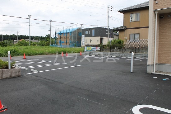 22/26 駐車場
