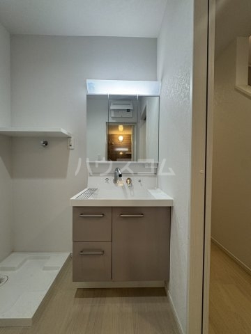 18/30 洗面