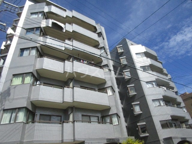1/8 外観