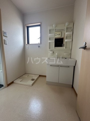 17/30 洗面