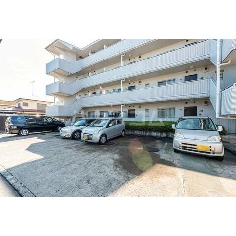 29/30 駐車場