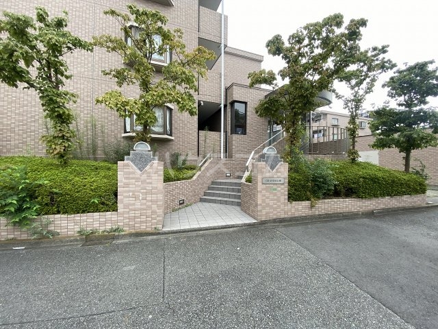 2/10 エントランス