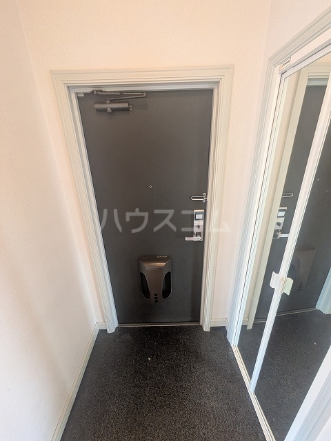 15/30 玄関