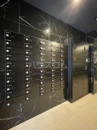 16/24 エントランス
