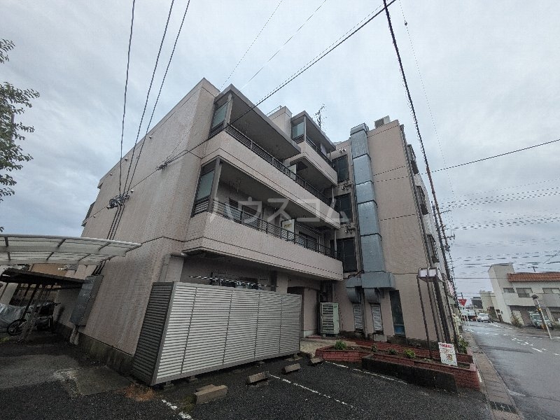 2/10 外観