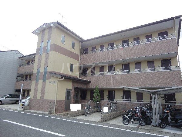 2/30 外観