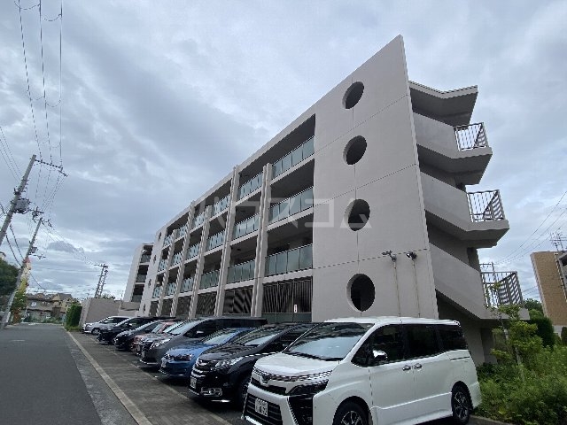 2/30 外観