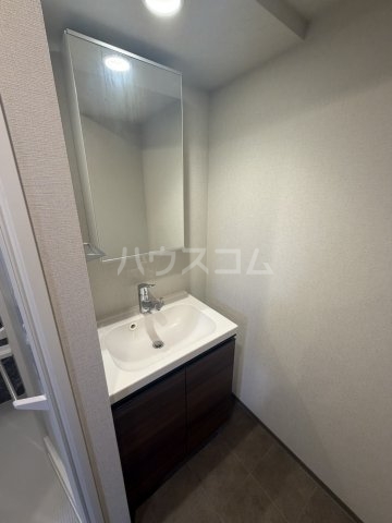 13/30 洗面