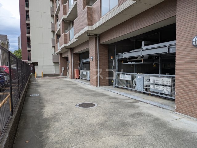 29/30 駐車場