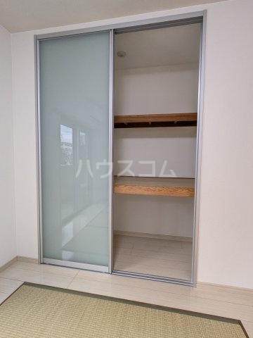 14/30 収納