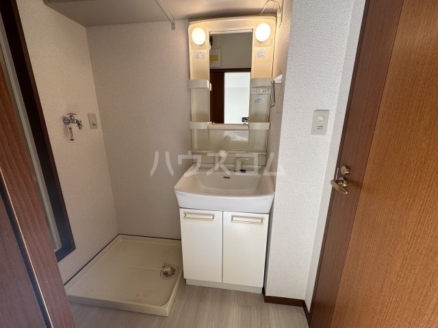 15/30 洗面