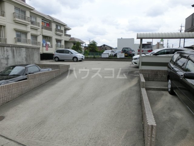 21/30 駐車場