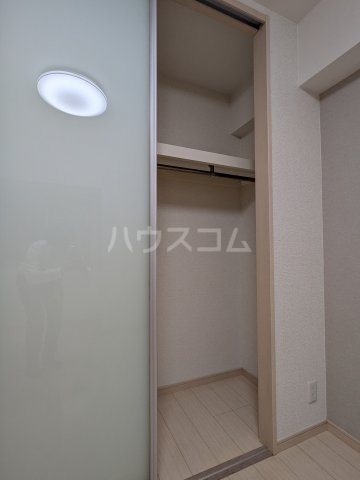 13/30 収納