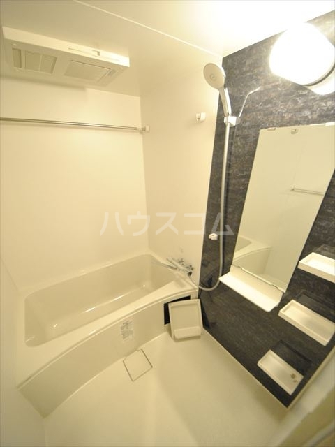 15/30 浴室