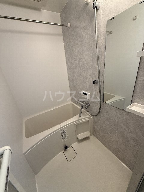 14/30 浴室