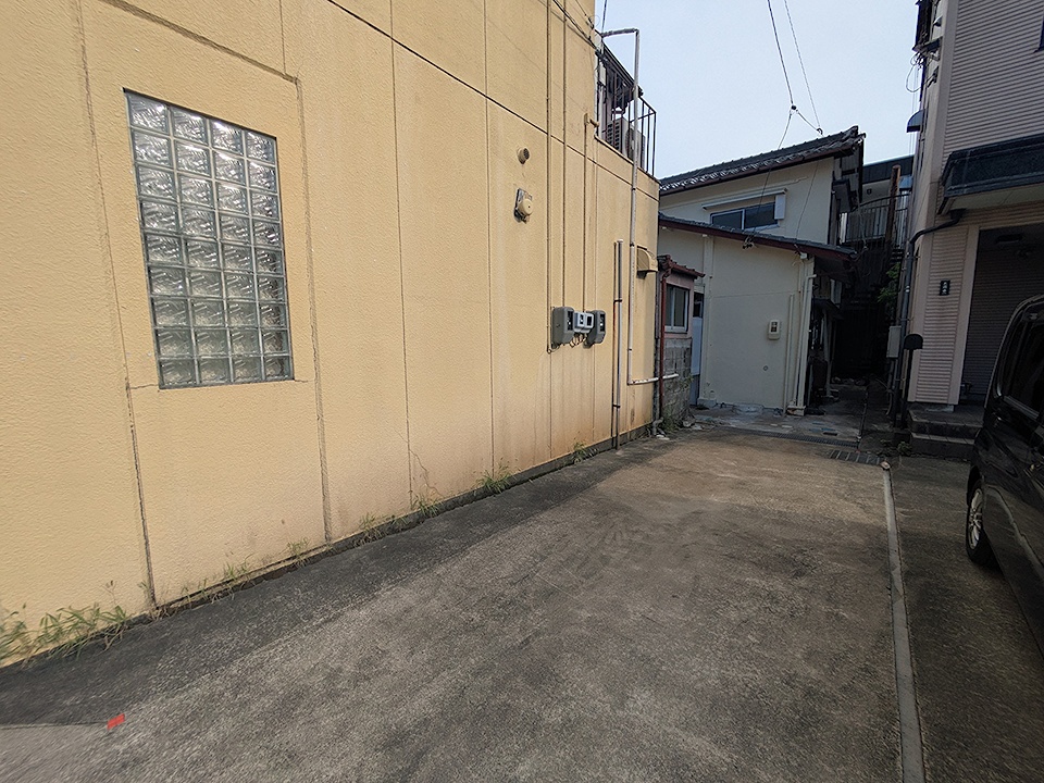 22/25 駐車場