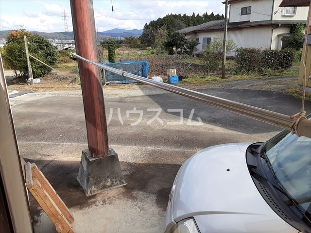 2/3 駐車場