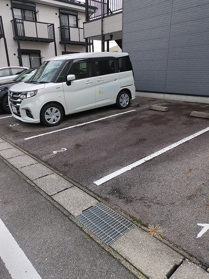 21/30 駐車場