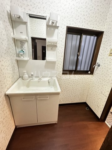 18/30 洗面