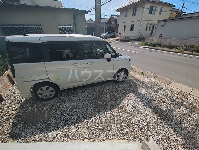 18/19 駐車場