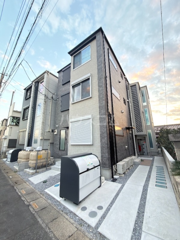 1/24 外観